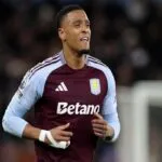 Arsenal siapkan tawaran baru untuk merekrut bek Aston Villa Ezri Konsa