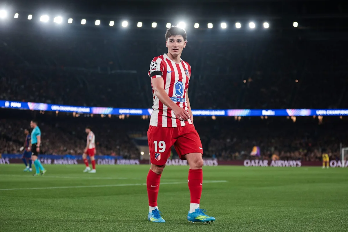Striker Atletico Madrid Julian Alvarez dalam sesi pertandingan La Liga
