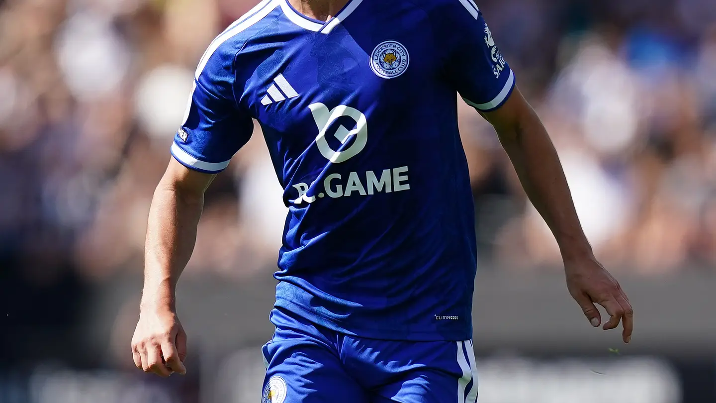 Luke Thomas dilaporkan bakal segera hengkang dari Leicester City sebelum bursa transfer ditutup