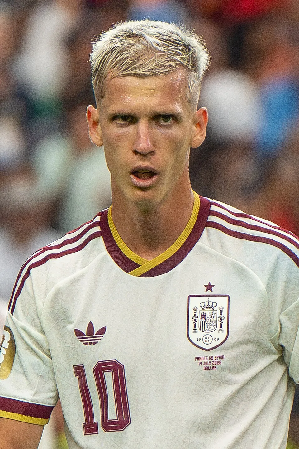 Profil gelandang serang Barcelona dan timnas Spanyol Dani Olmo