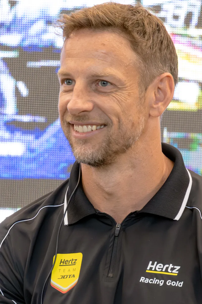 Profil Jenson Button pebalap legendaris asal Inggris juara dunia F1 2009