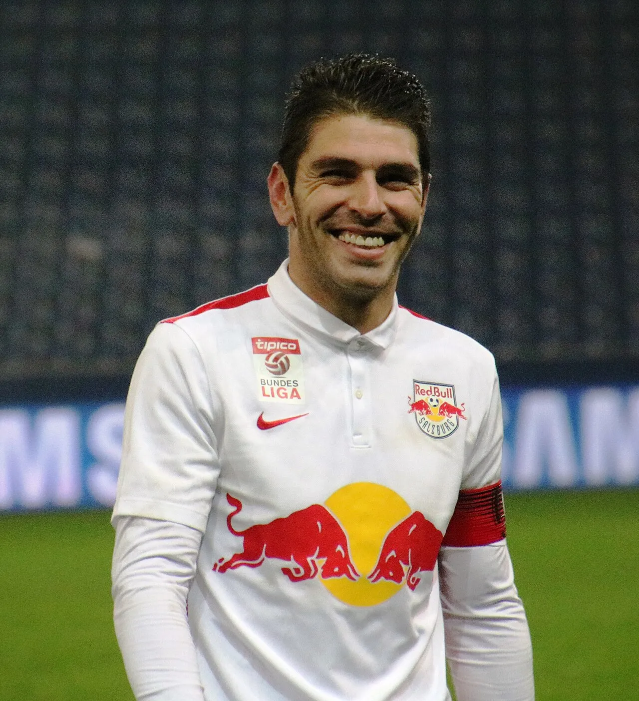 Profil legenda sepak bola Spanyol Jonathan Soriano saat berkarier di lapangan hijau